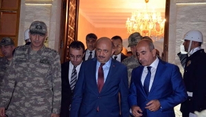Savunma Bakanı Işık Kilis’te!
