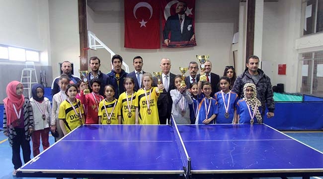 Küçüklerde Masa Tenisinin Şampiyonları Belli Oldu