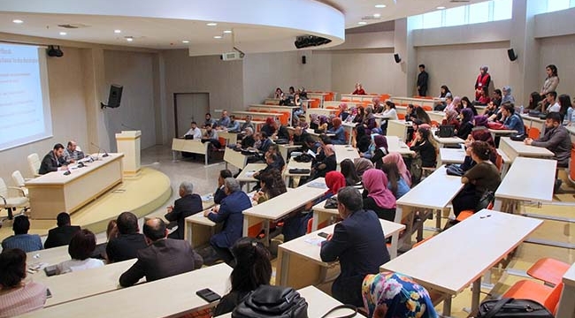 Kilis'te Suriyeli Sığınmacı Krizi Çalıştayı Düzenlendi