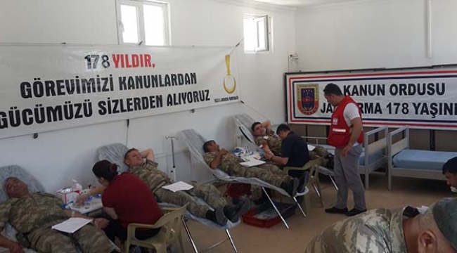 Jandarmadan Kan Bağışı