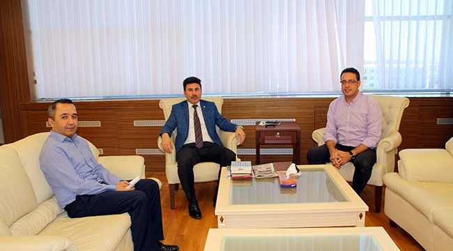 Rektör Livan'a Konuştu