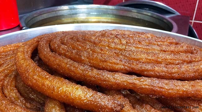 Kilis'in En Çok Satan Tatlısı Sargılı Burma