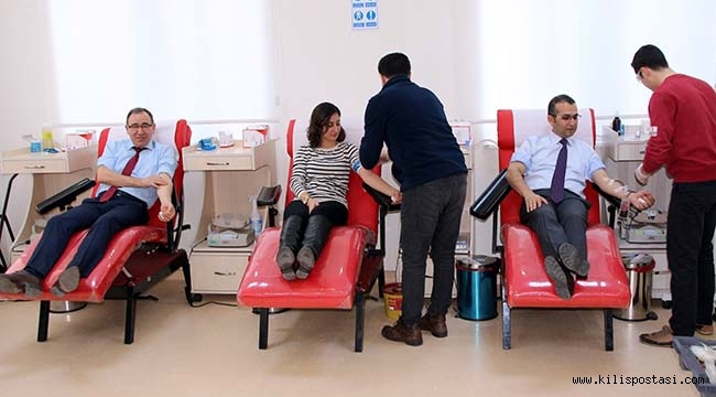 Üniversite Personelinden Mehmetçik'e Destek