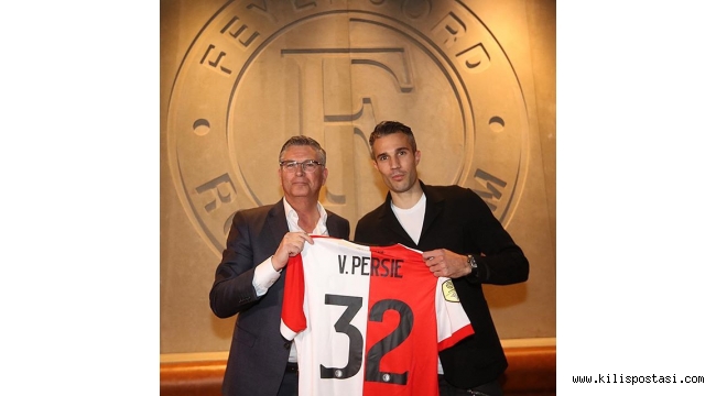 Van Persie basına tanıtıldı