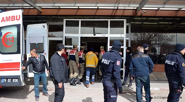 Teröristler Karakola Saldırdı