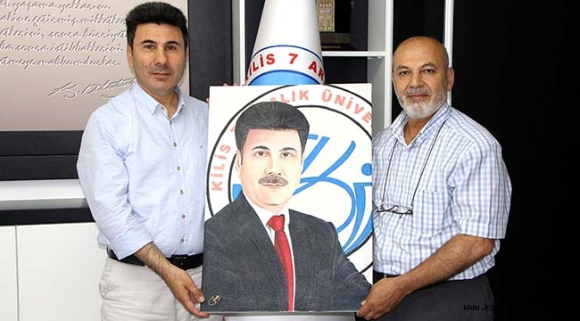 İş Adamı Şekeroğlu'ndan Rektör Karacoşkun'a Teşekkür Ziyareti