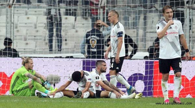 Beşiktaş Uzatmalarda Yıkıldı