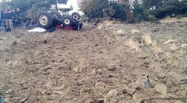 Devrilen Traktör Yine Can Aldı