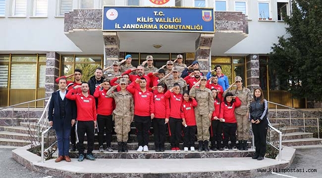 Down Sendromlu Milli Sporcular Jandarmayı Ziyaret Etti