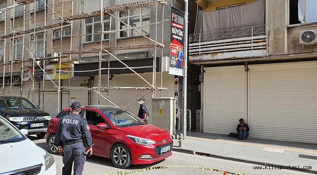 Polisler Bir Teşekkürü Hak Ediyor