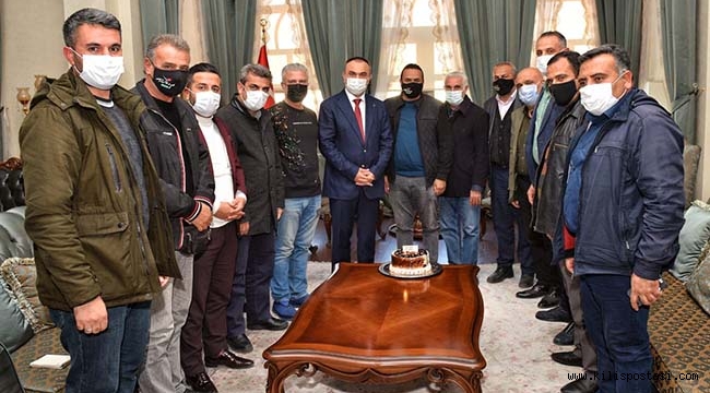 İbrahim Özcan’ın Doğum Günü Valilikte Kutlandı