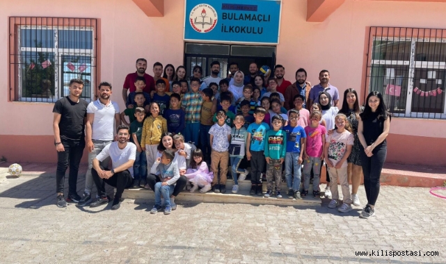 Sağlık Yönetimi Topluluğu, Minik Gönüllere Dokundu