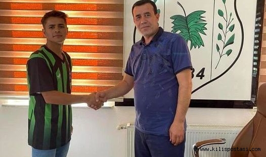 Kilis Belediyespor'da iç transferde genç futbolcu ile imza