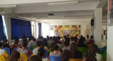 Kilis Müftülüğünden Anadolu Lisesinde Konferans