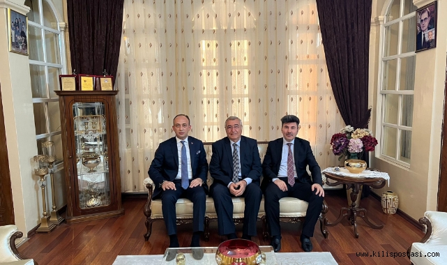 Kilis 7 Aralık Rektörü Karacoşkun, İş İnsanı Akıncı'yı Ziyaret Etti
