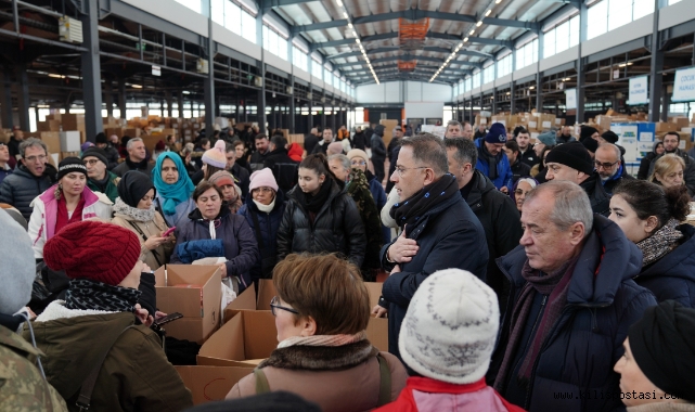 Beylikdüzü Belediyesi'nden Deprem Bölgesine 93 Tır Malzeme