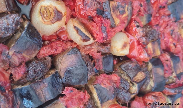 Tepside Patlıcan Kebabı Tarifi