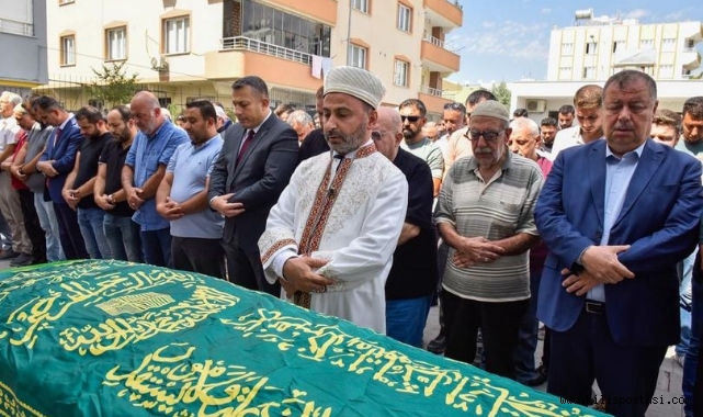 Öğretmen Mehmet Sait Türkay'ın Cenazesi Toprağa Verildi