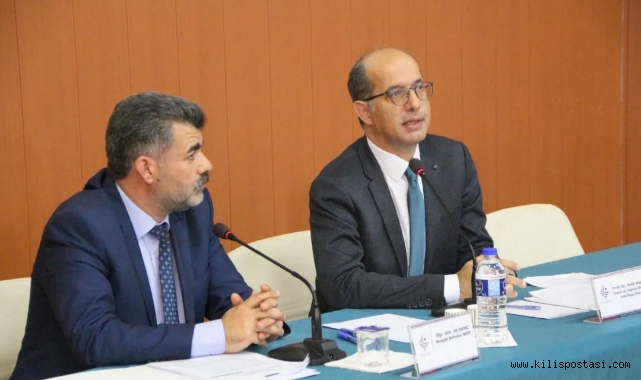 Kilis 7 Aralık Üniversitesi'nde “Türk Edebiyatında Rasim Özdenören” Başlıklı Konferans Gerçekleştirildi