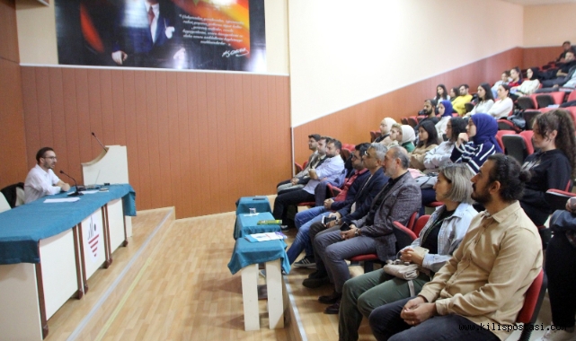 Kilis 7 Aralık Üniversitesi’nde “Beş Kırık Kamera” Başlıklı Söyleşi Düzenlendi