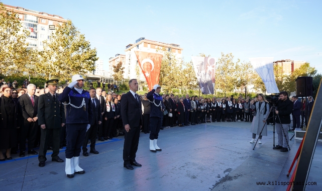 Tüm Türkiye'de Mustafa Kemal Atatürk'ü Anma Programları Düzenlendi