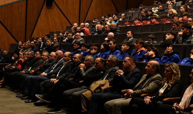 BEYLİKDÜZÜ SPORDA ŞİDDETE “HAYIR” DEDİ