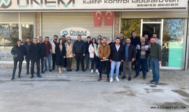Kilis 7 Aralık Üniversitesi'nde Mehmet Âkif'in İzlendiği Bir Yolculuk: Vefatının 87. Yıl Dönümü Konferansı!