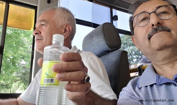 Gaziantep'te Örnek Davranış: Dolmuş Şoföründen Güler Yüz ve Kolonya İkramı!