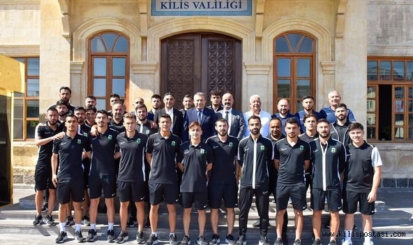 Kilis Valisi Sayın Tahir Şahin, Kilis Belediyespor Kulübü'nü Ziyaret Etti!