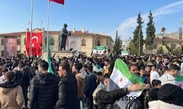 Kilis'te Suriyelilerden Öncüpınar'da Coşkulu Kutlama!