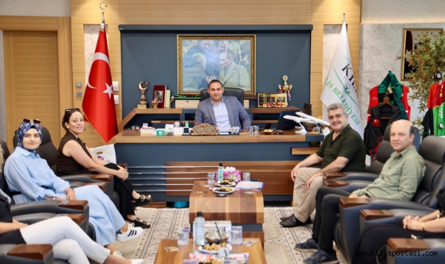 Özel Meltem İlk ve Ortaokulu’ndan Başkan Bilecen’e Nezaket Ziyareti