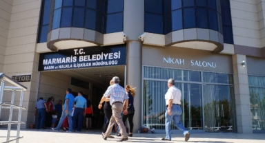 Marmaris Belediyesi’ne Gece Operasyonu: Başkan Acar Ünlü’den Açıklama
