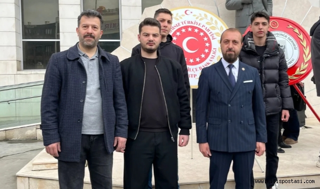 Zeytinburnu'nda BTP 23 Nisan çelenk sunma törenine katıldı