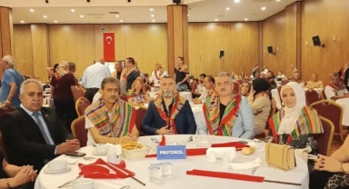 BTP Adana İl Başkanı Ahmet Haznedar’a Avşarlar Derneği’nden ödül
