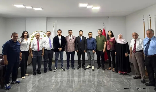 BTP Mersin İl Başkanlığı'ndan yoğun mesai: Pazar yerinde vatandaşla buluştular