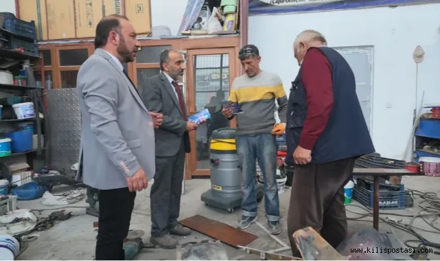 BTP Niğde'den yoğun mesai: Kent meydanında stant açıldı, esnaf ziyaret edildi