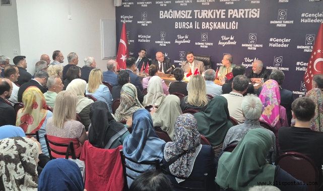 İktidarın da muhalefetin de Türkiye'nin meselelerini çözecek fikri ve derdi yok