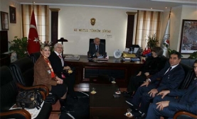 Darıca Yaşlılarla Yardımlaşma ve Dayanışma Derneği Vali Odabaş?ı Ziyaret Etti