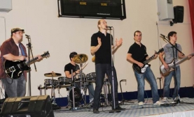 Grup Yabancı Değiliz Üniversitede Konser Verdi