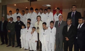 Güvenli Yarınlar İçin Polis ve Gençler Elele