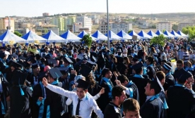Kilis 7 Aralık?ta Mezuniyet Coşkusu