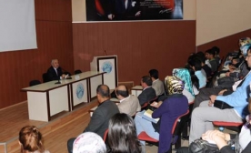 Kilis 7 Aralık Üniversitesi?nde Mehmet Akif Ersoy Anıldı