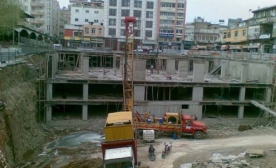 Meydan İnşaatı Yükseliyor