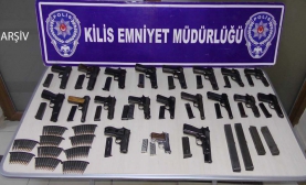 Sırt Çantasından Silah Çıktı