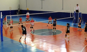 Bayanlar Voleybolda Üniversite Galip