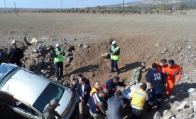 Kilis'te Otomobil Şarampole Uçtu