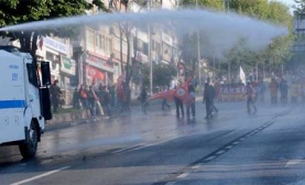 Eğitim-İş Üyelerine Toma'lı Müdahale