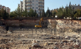 Oturulamaz Raporlu Okul Yeniden Yapılıyor