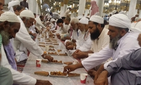 Medine'de Peygamber Sofrası
