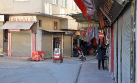 Çarşı Soğuğa Teslim Oldu